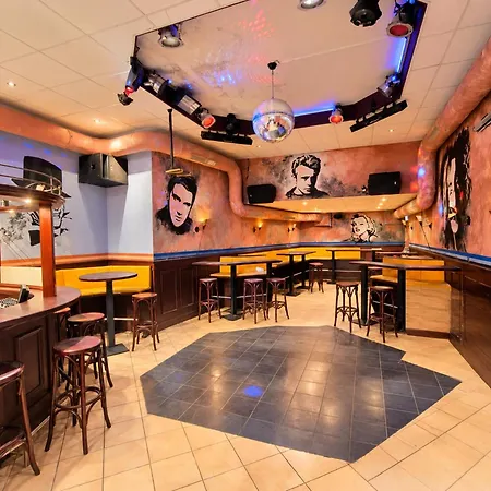 Smart B&b1 Bb1 121 Hotel